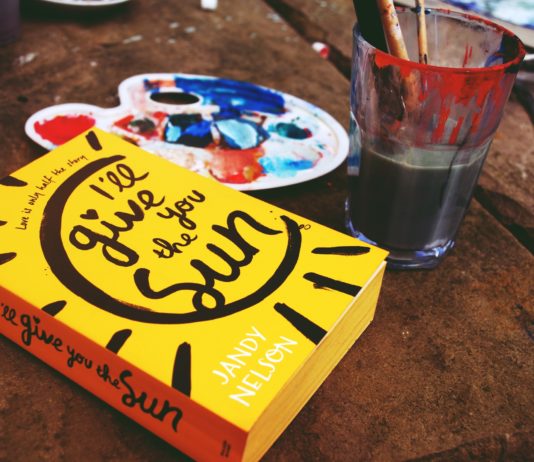 10 books to gift to your sibling